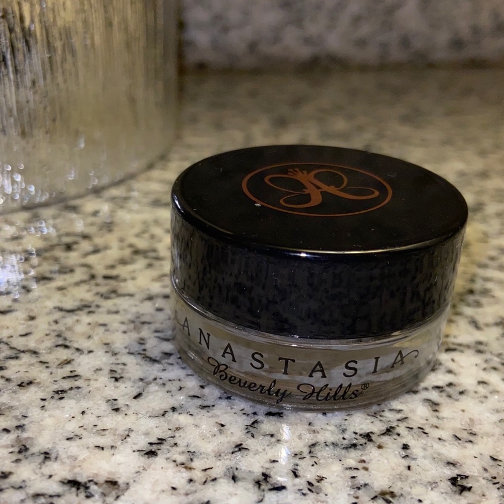 🌟 Anastasia 🌟  Beverly Hills Dipbrow Promade